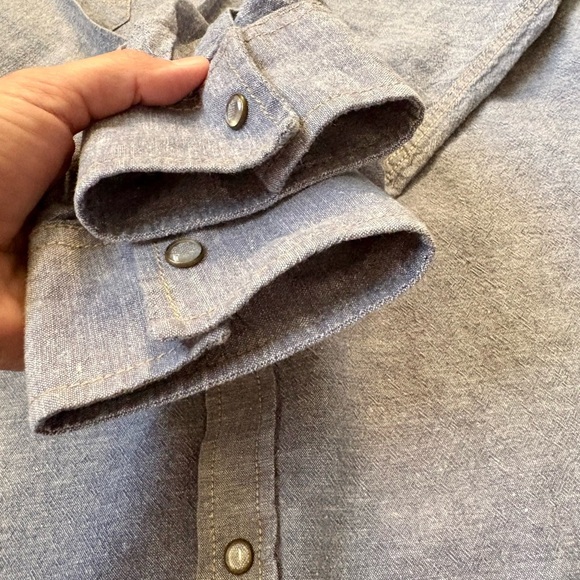 American Rag Light Blue-Gray Casual Button-Down Shirt - Picture 4 of 8